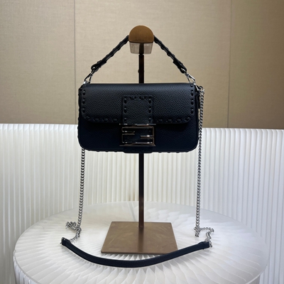 フェンディバッグ全体デザイン